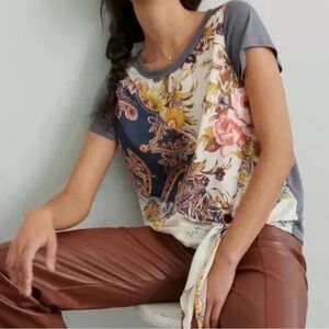 Anthropologie Tiny Jodi Floral front tie blouse Size Medium‎